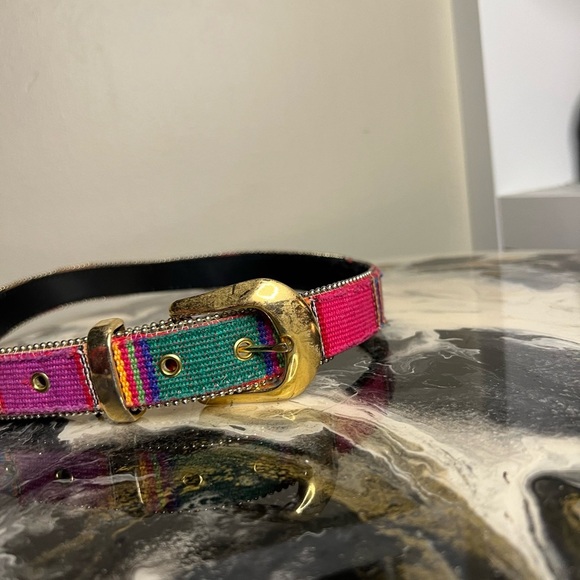 Vintage multicolor tapestry belt - Picture 3 of 11